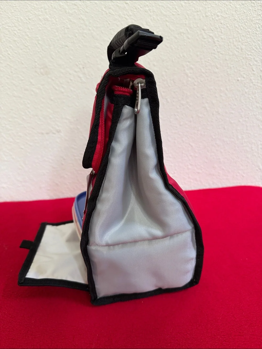 NWT California Innovations Vintage Lunch Time Insulated Bag w/ Container BTS